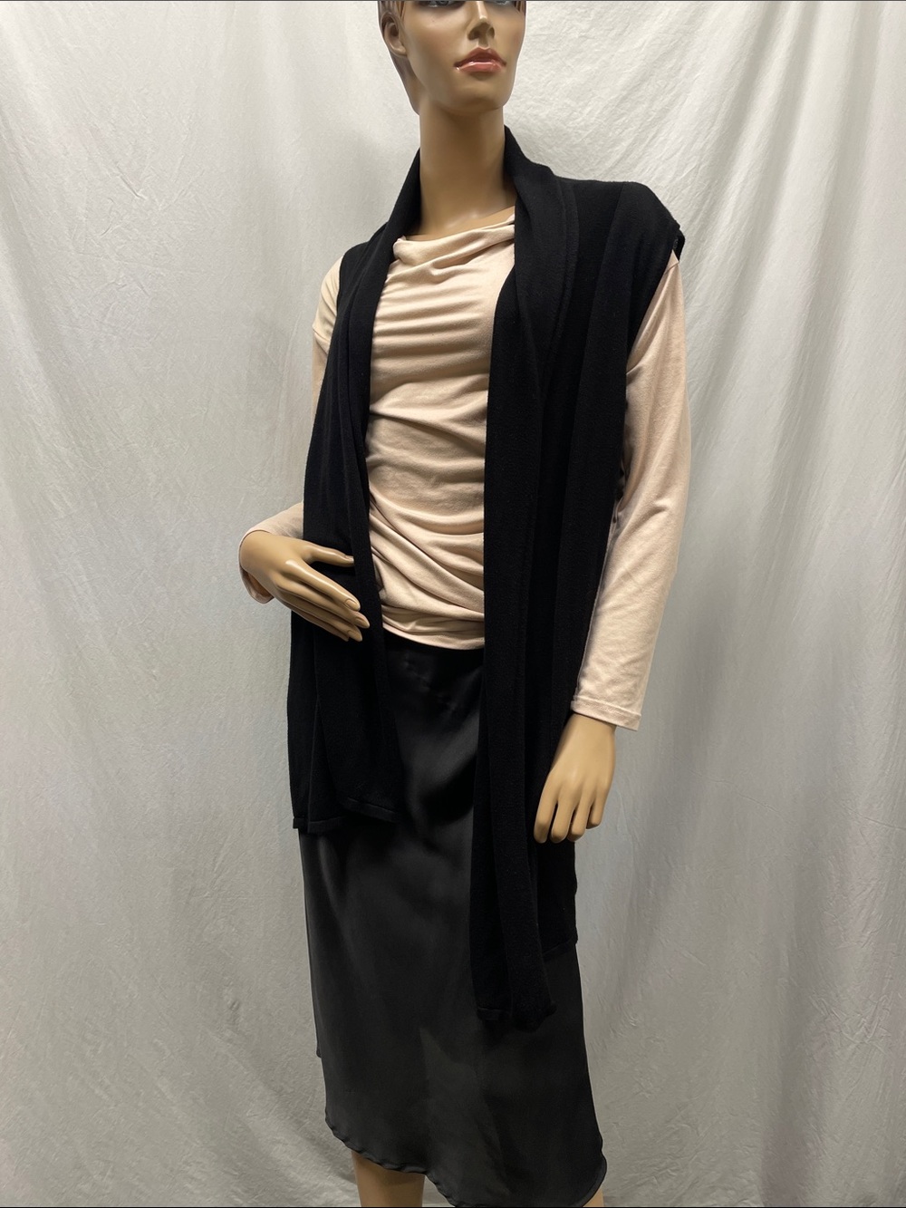 JOSEPH A. Women's Black Open-Front Draped Vest